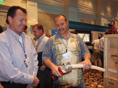 Uponor representative Earl Brockert (right) of Southwest Sales Reps